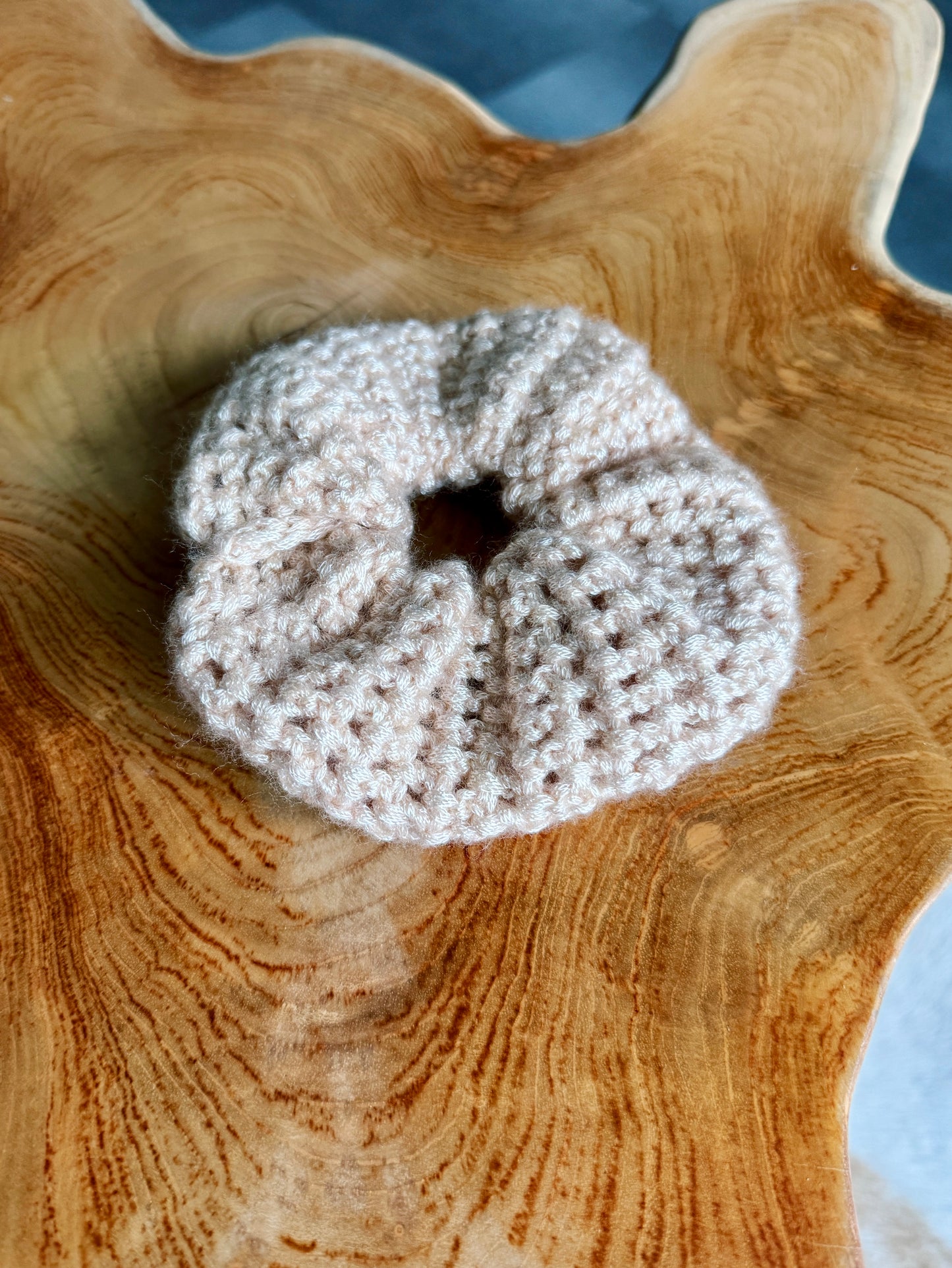Crochet Scrunchie - Salty Cream