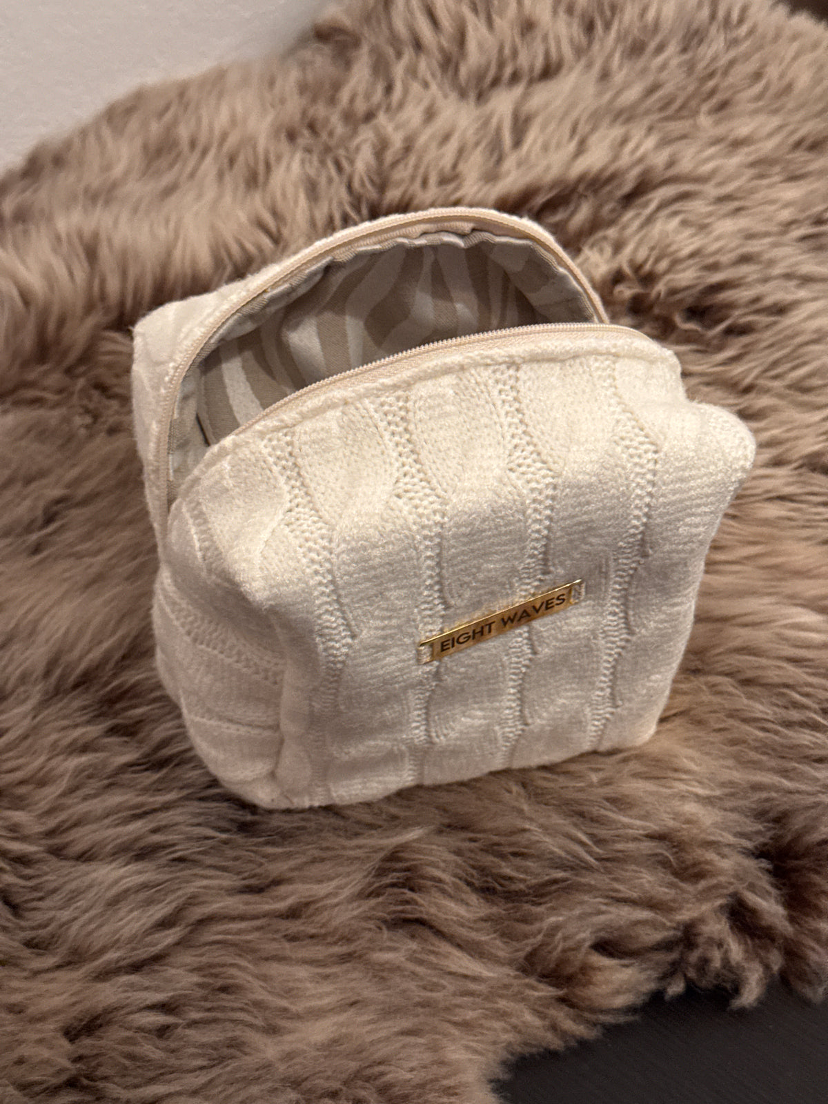 The Oxford Pouch | Cream Knit