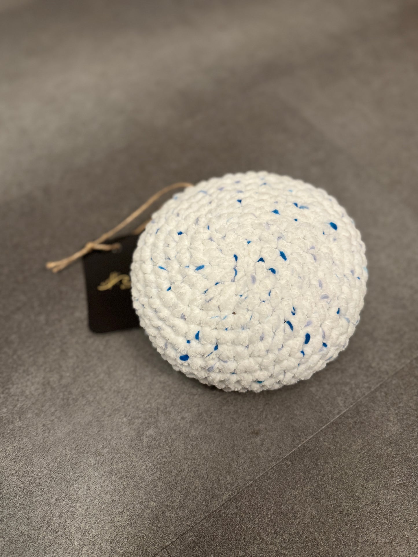 Kirschkernkissen Ball