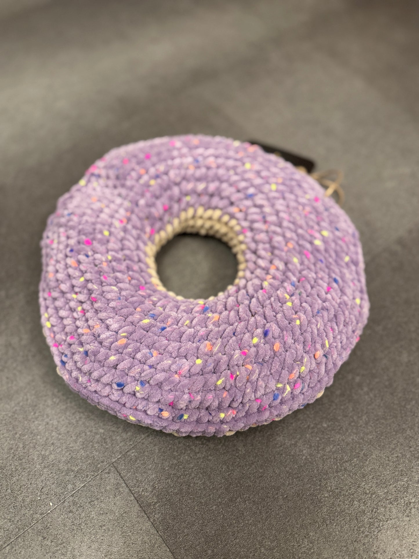 Kirschkernkissen Donut