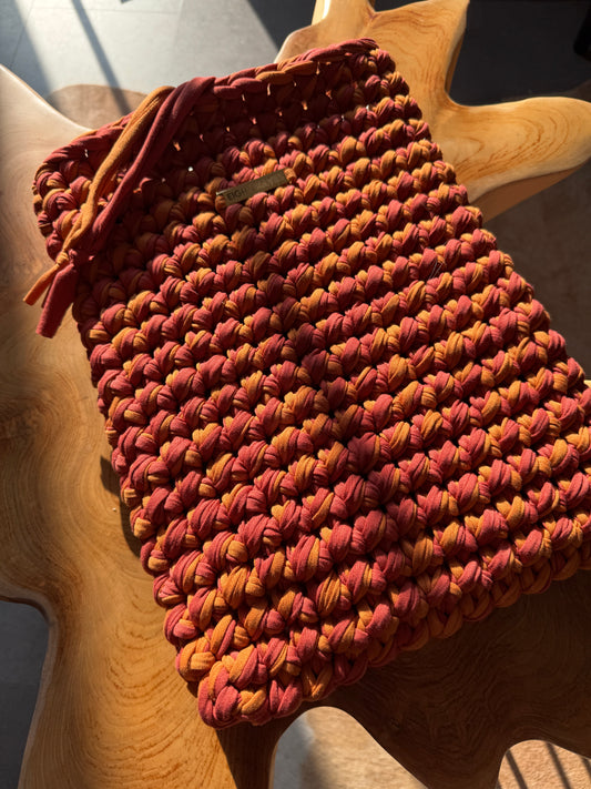 The Cottage Knot | Laptop - Tablet - Kindle - Tasche | Burnt Spices