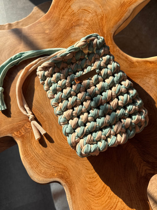 The Cottage Knot | Laptop - Tablet - Kindle - Tasche | Sage & Cashmere