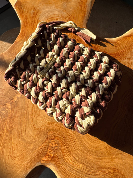 The Cottage Knot | Laptop - Tablet - Kindle - Tasche | Honey & Teak